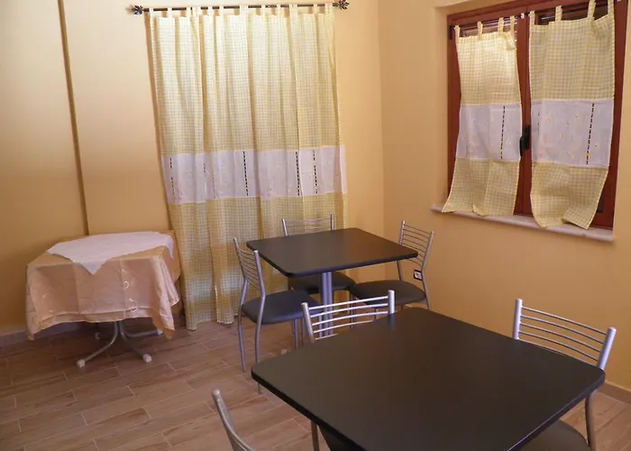 Mare & Luna Bed & Breakfast 3*